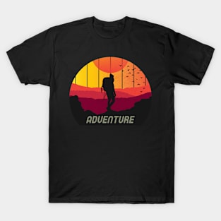 Silhouette of a man hiking in nature T-Shirt